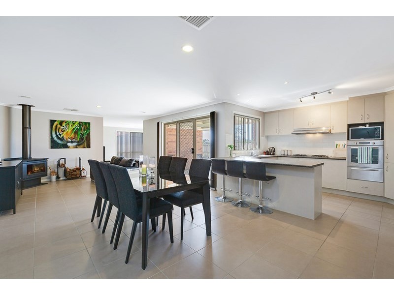 51 Hayston Boulevard, Epping VIC 3076