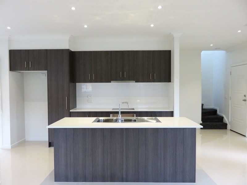 1/13 Charles Street, Thomastown VIC 3074