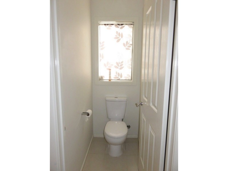 27 Keane Crescent, Lalor VIC 3075