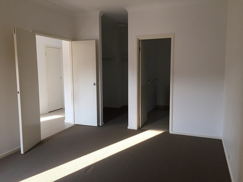 4 Radman Street, Epping VIC 3076