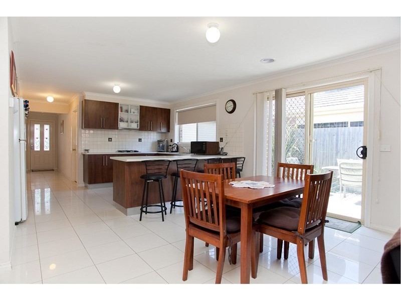 10 Ellendale Way, South Morang VIC 3752