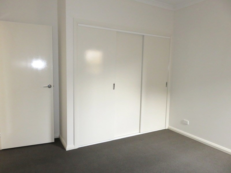 25 Cotchin Close, Wollert VIC 3750