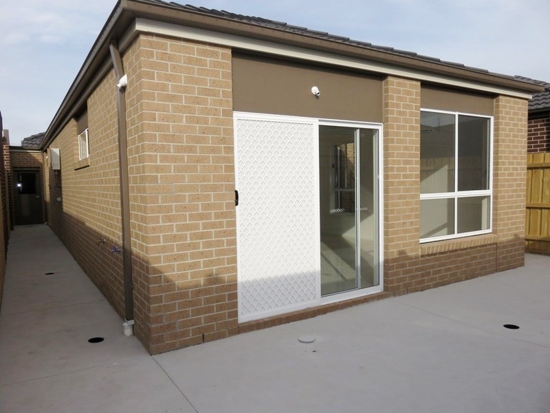 25 Cotchin Close, Wollert VIC 3750