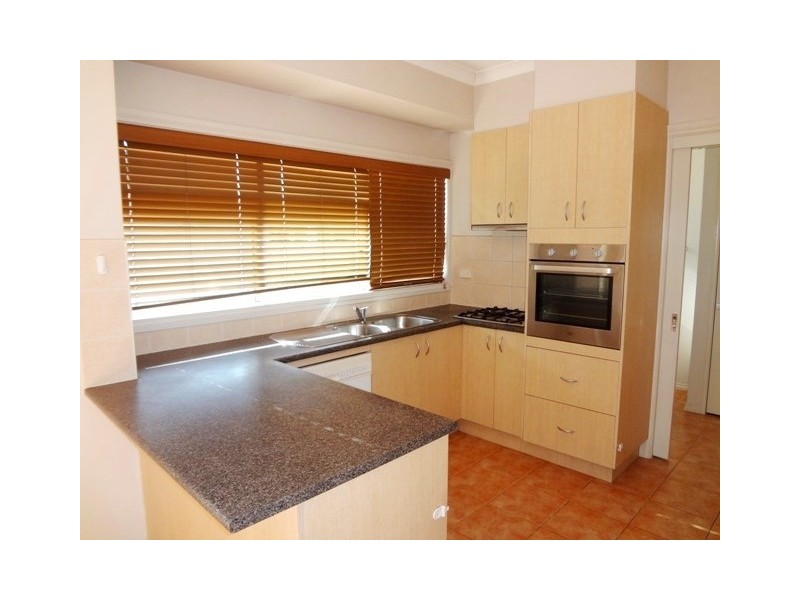 10 Lovely Way, South Morang VIC 3752