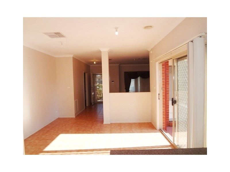 10 Lovely Way, South Morang VIC 3752