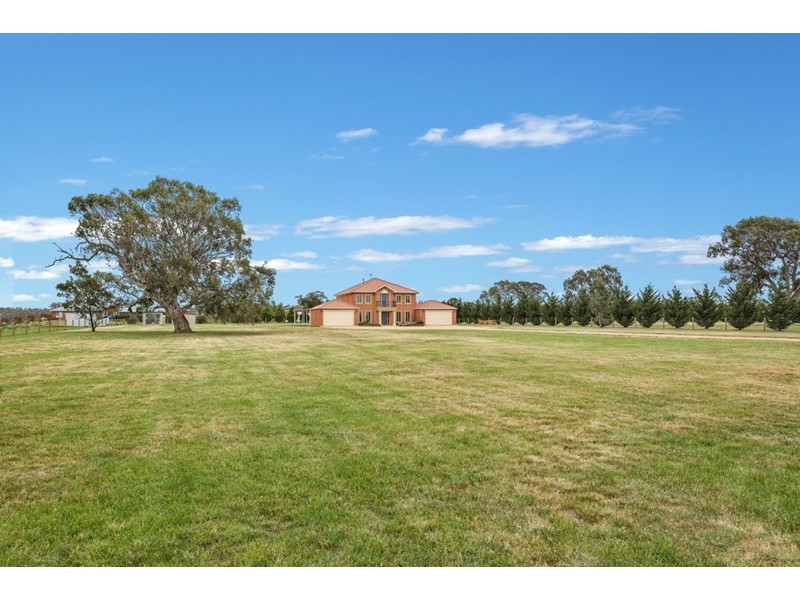 5 Jolly Lane, Mickleham VIC 3064