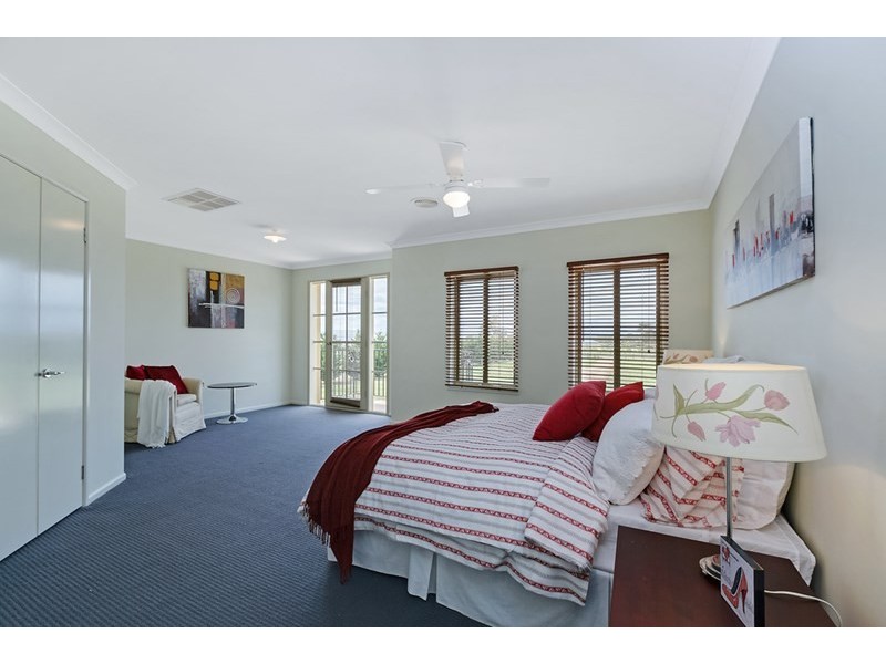 5 Jolly Lane, Mickleham VIC 3064