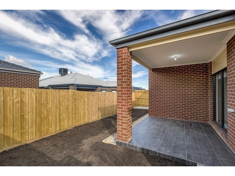 35 Hidcote Terrace, Epping VIC 3076