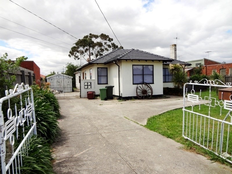 4 London Road, Broadmeadows VIC 3047
