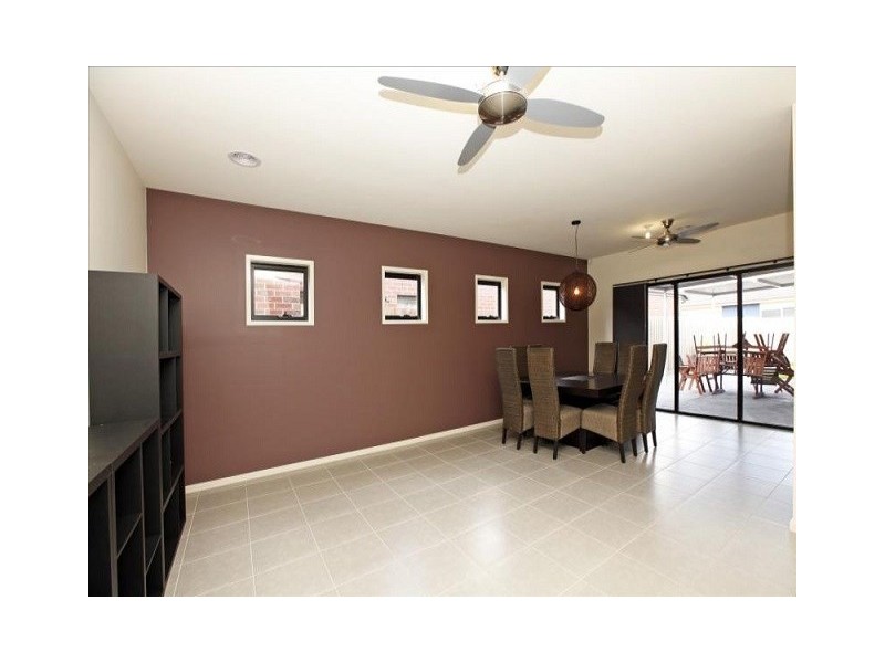 21 Whitelight Avenue, Epping VIC 3076