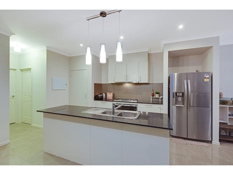 33 Ambrosia Close, Epping VIC 3076