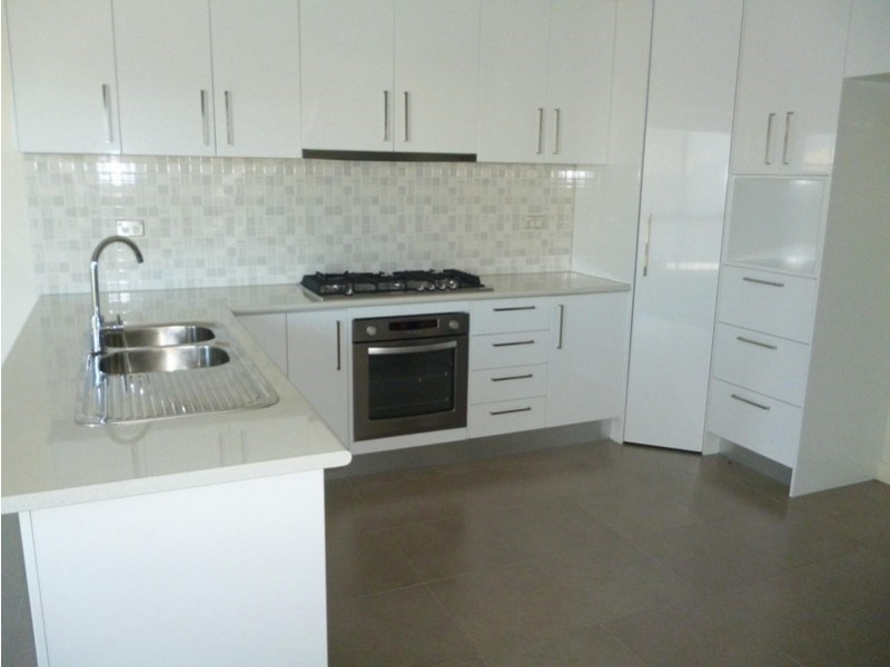 21 Knoll Walk, Epping VIC 3076