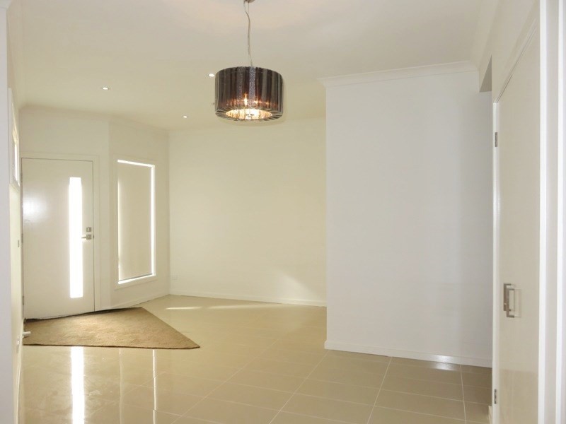 23 Kemp Avenue, Thomastown VIC 3074