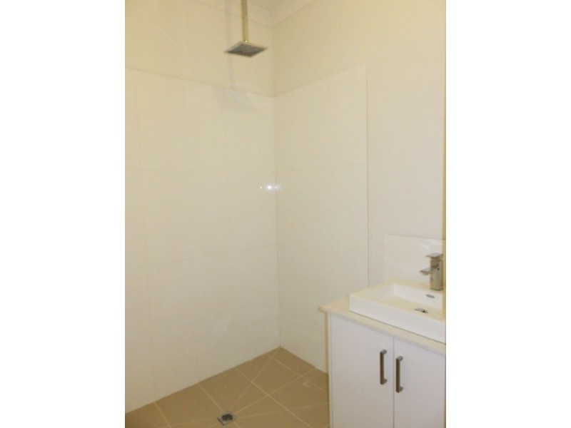 23 Kemp Avenue, Thomastown VIC 3074