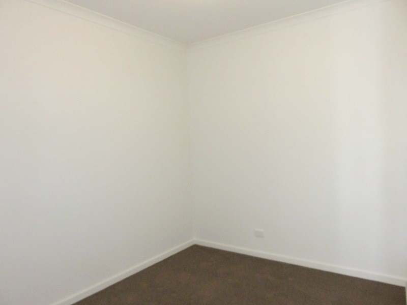 23 Kemp Avenue, Thomastown VIC 3074