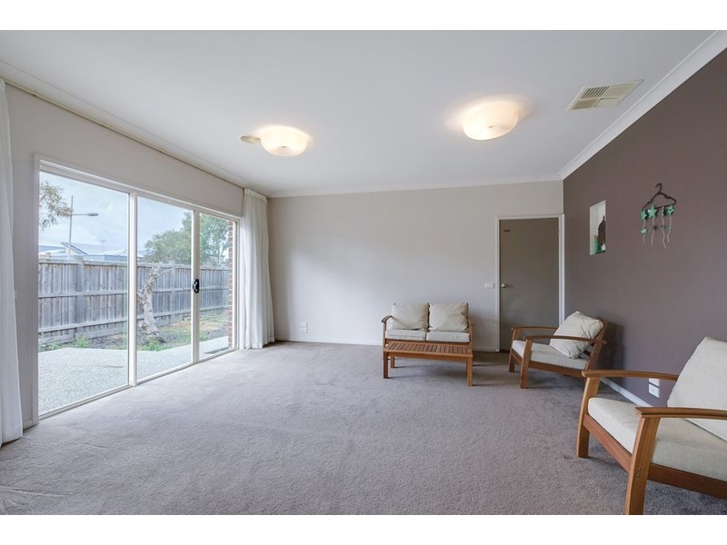 12 Shine Walk,, Epping VIC 3076