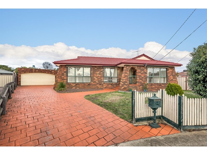 4 Kingston Close, Thomastown VIC 3074