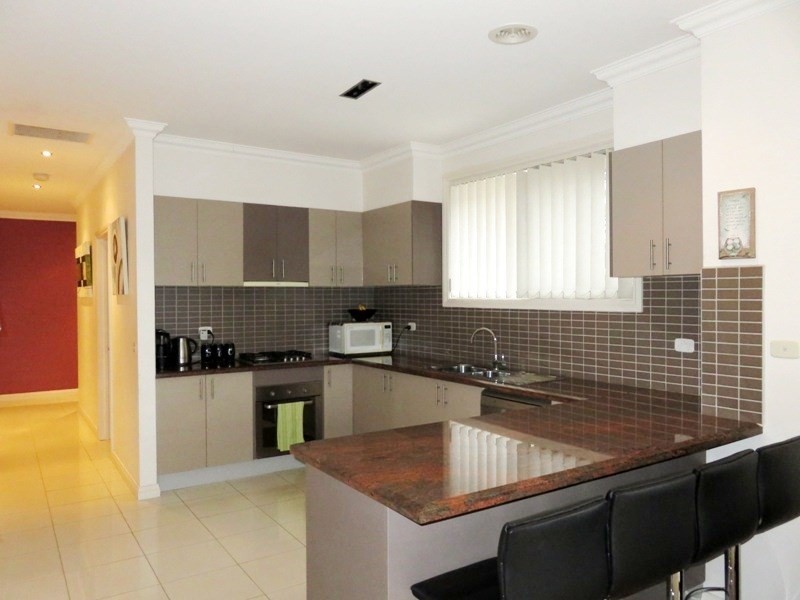 5/5 Cobb Street, South Morang VIC 3752