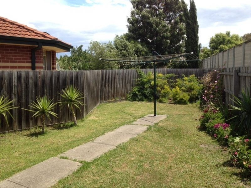 37A Carbon Crescent, Mill Park VIC 3082