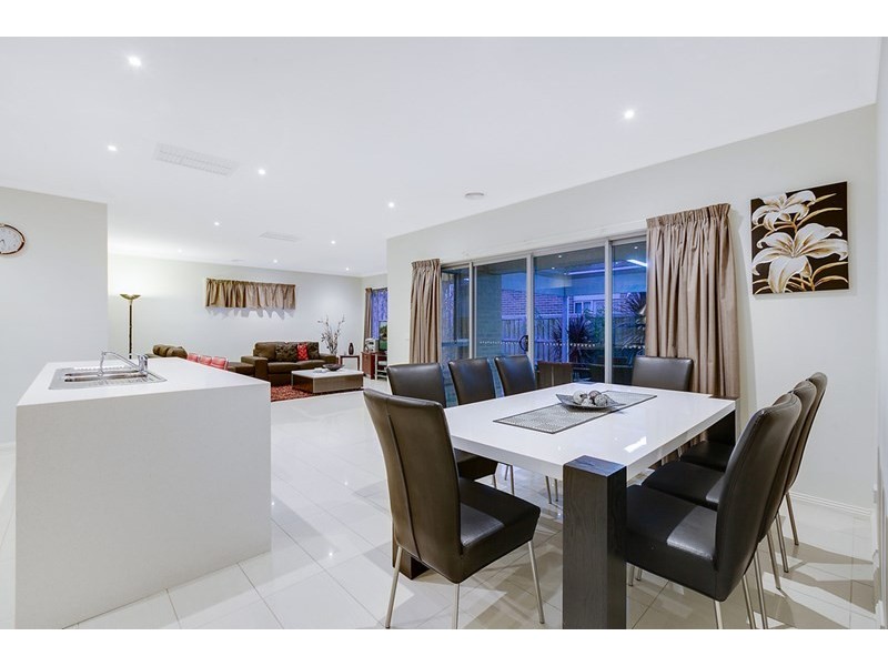 1 Palenque Terrace, Epping VIC 3076