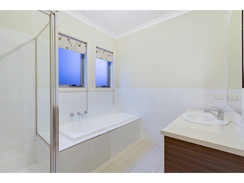 1 Palenque Terrace, Epping VIC 3076