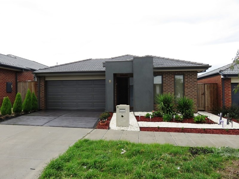 8 Huntington Terrace, Wollert VIC 3750