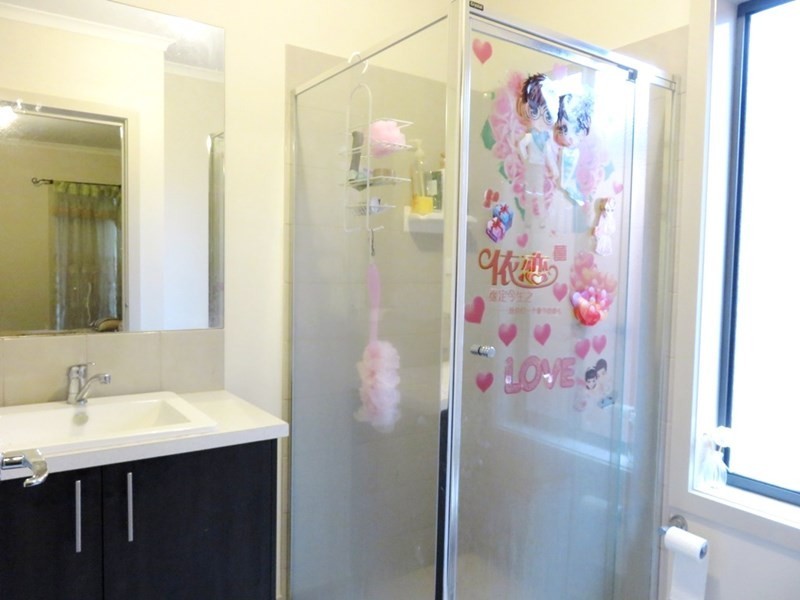 8 Huntington Terrace, Wollert VIC 3750