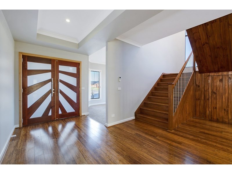 1 Minto Avenue, Epping VIC 3076