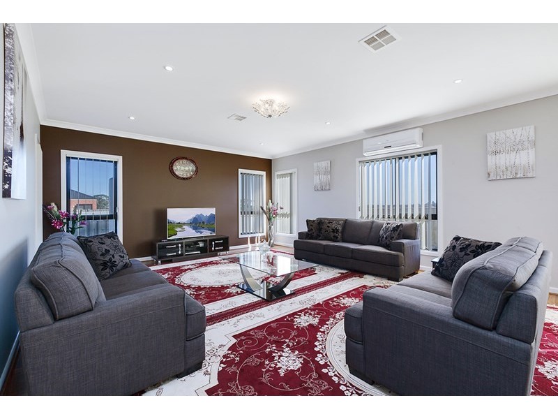 1 Minto Avenue, Epping VIC 3076