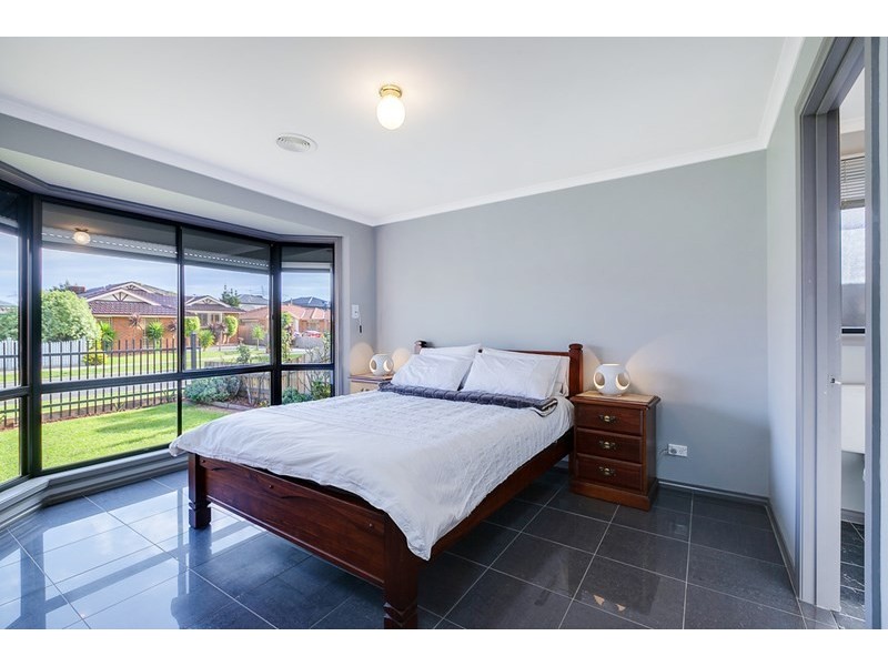 4 Lido Court, Epping VIC 3076