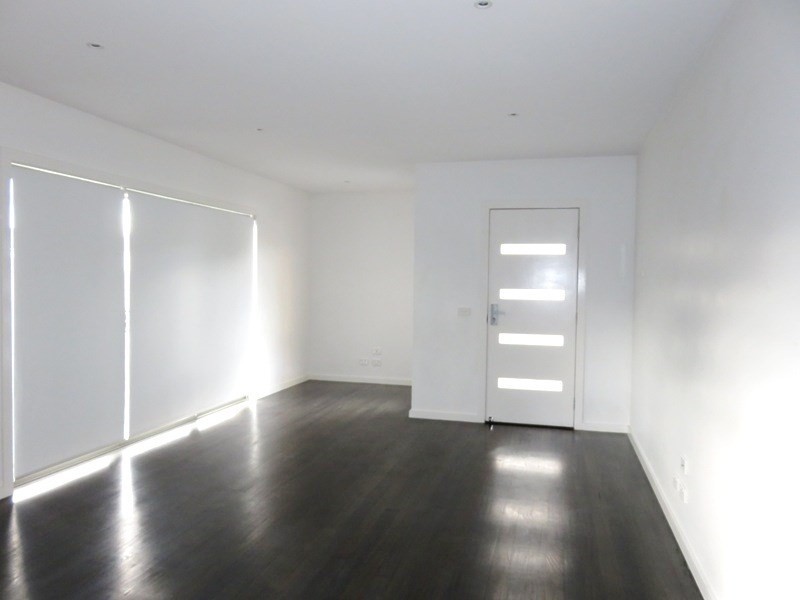 3/12 Kirwan Avenue, Lalor VIC 3075