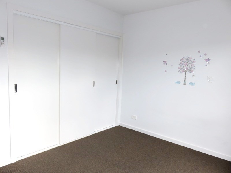3/12 Kirwan Avenue, Lalor VIC 3075
