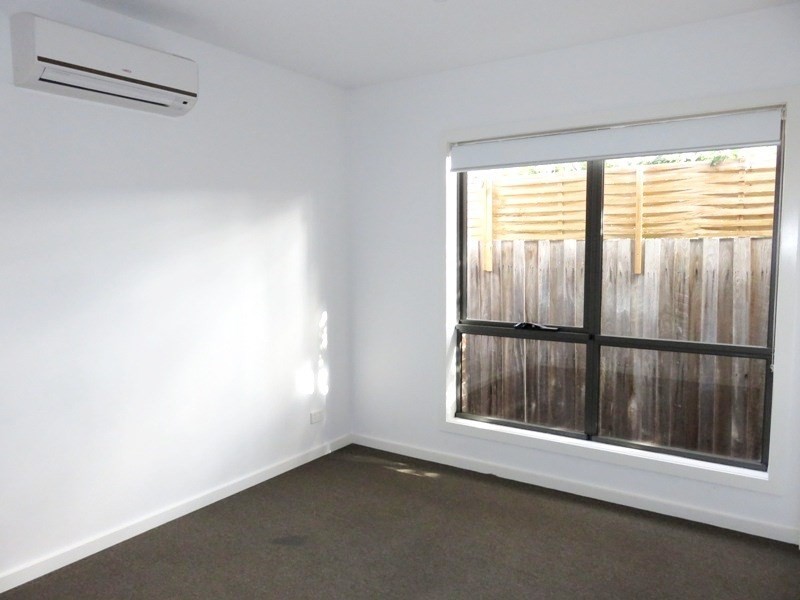 3/12 Kirwan Avenue, Lalor VIC 3075