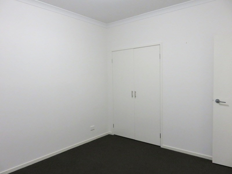 6 Cotchin Close, Wollert VIC 3750