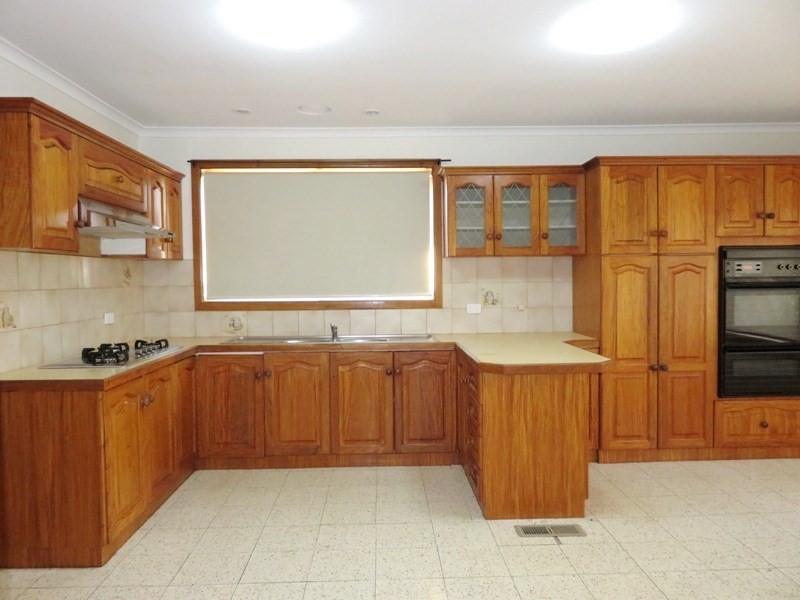 20 Melton Crescent, Lalor VIC 3075