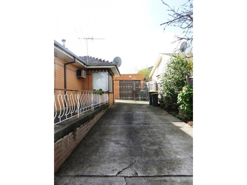 20 Melton Crescent, Lalor VIC 3075