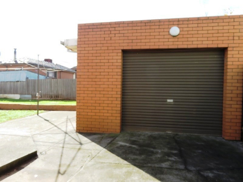 20 Melton Crescent, Lalor VIC 3075