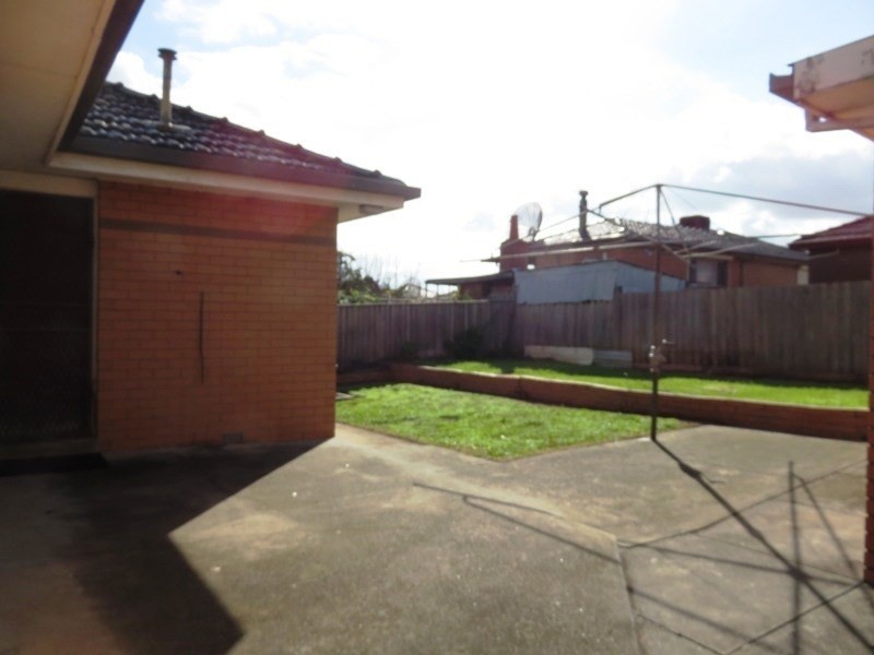 20 Melton Crescent, Lalor VIC 3075