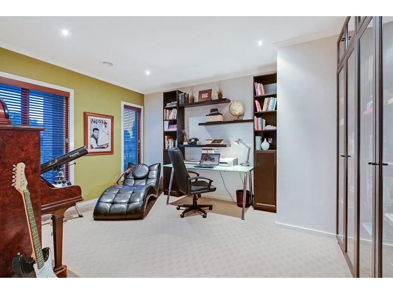 5 Viewgrand Boulevard, Epping VIC 3076