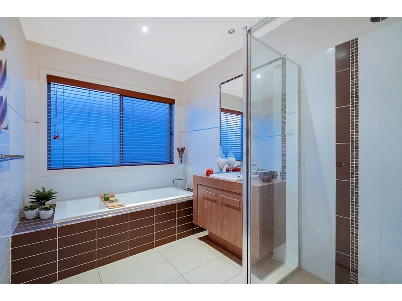 5 Viewgrand Boulevard, Epping VIC 3076