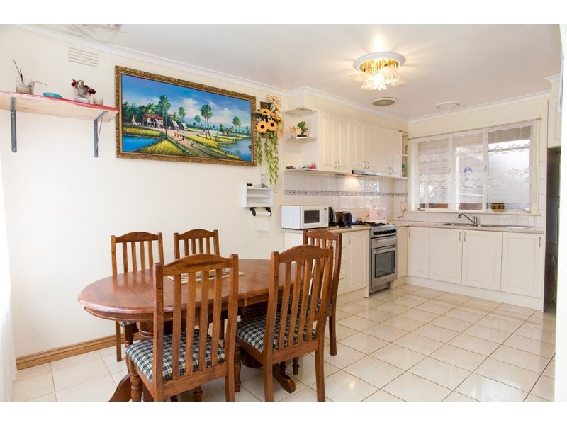 122 Messmate Street, Lalor VIC 3075