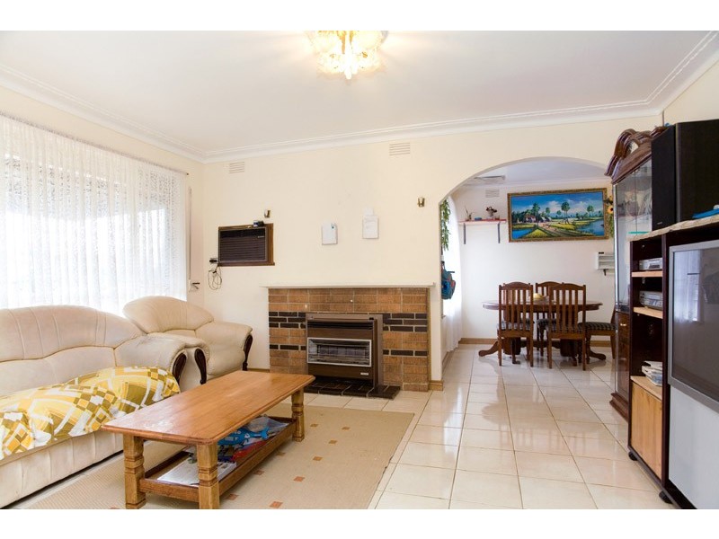 122 Messmate Street, Lalor VIC 3075