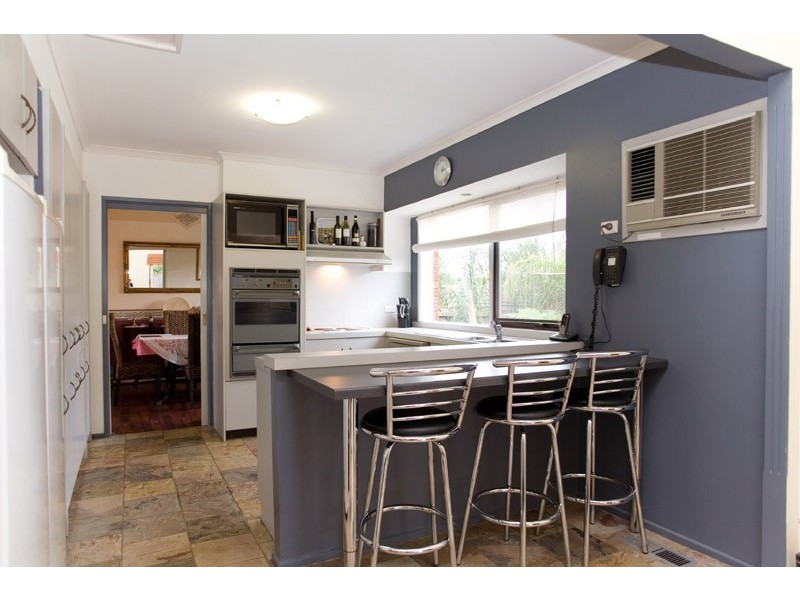 6 Fetlock Place, Epping VIC 3076