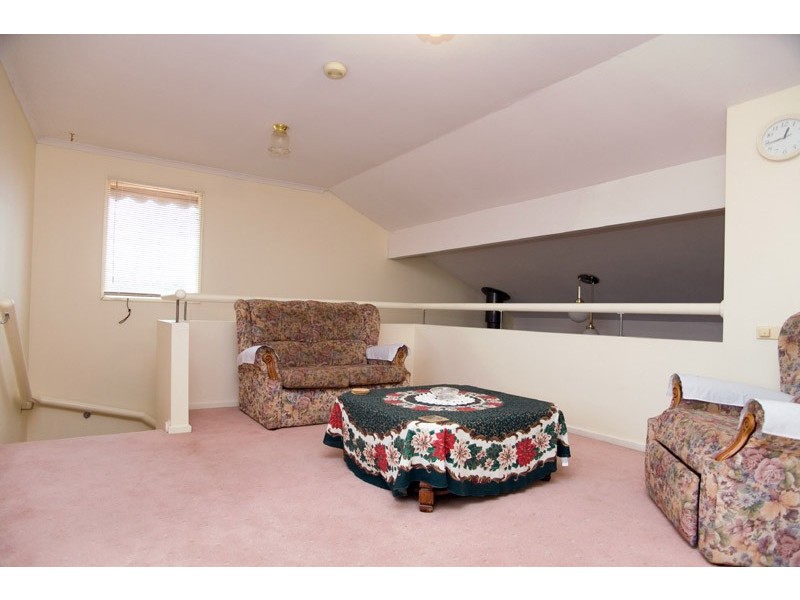 6 Fetlock Place, Epping VIC 3076