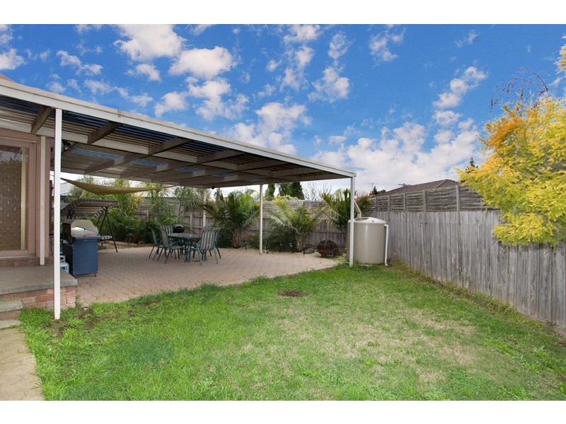 6 Fetlock Place, Epping VIC 3076