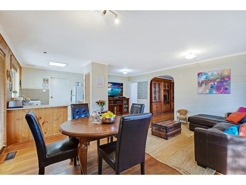 24 Peppercorn Parade, Epping VIC 3076