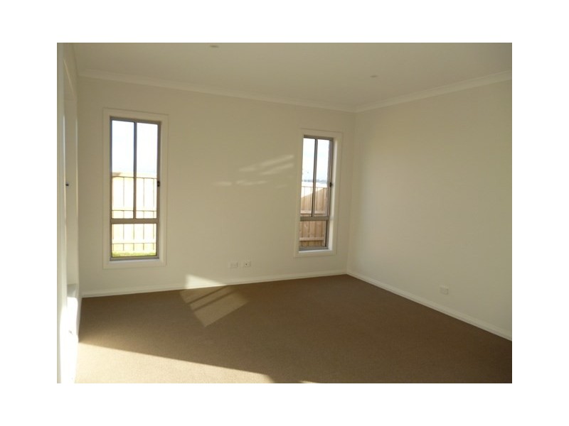 55 Goldminers Place, Epping VIC 3076