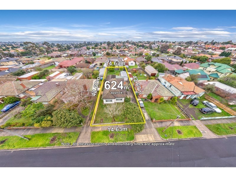 6 Clark Street, Reservoir VIC 3073