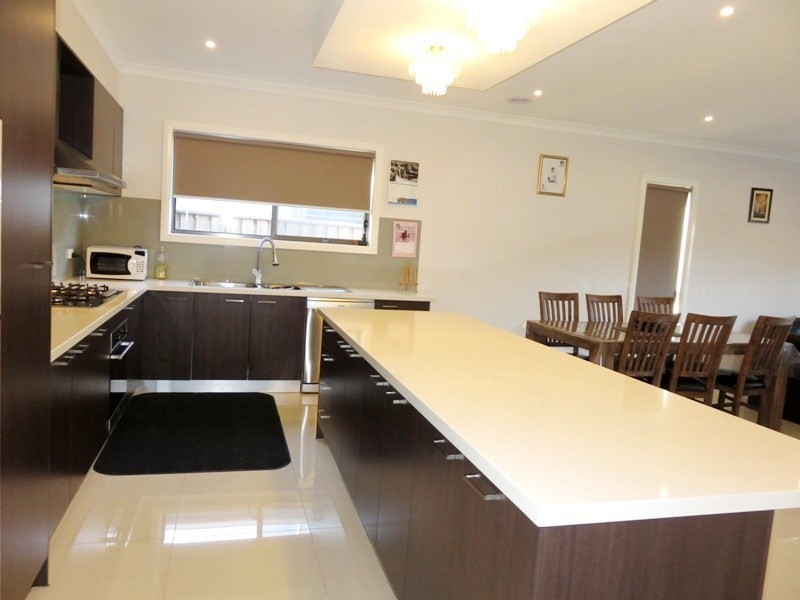 35 Herlitz Drive, Epping VIC 3076