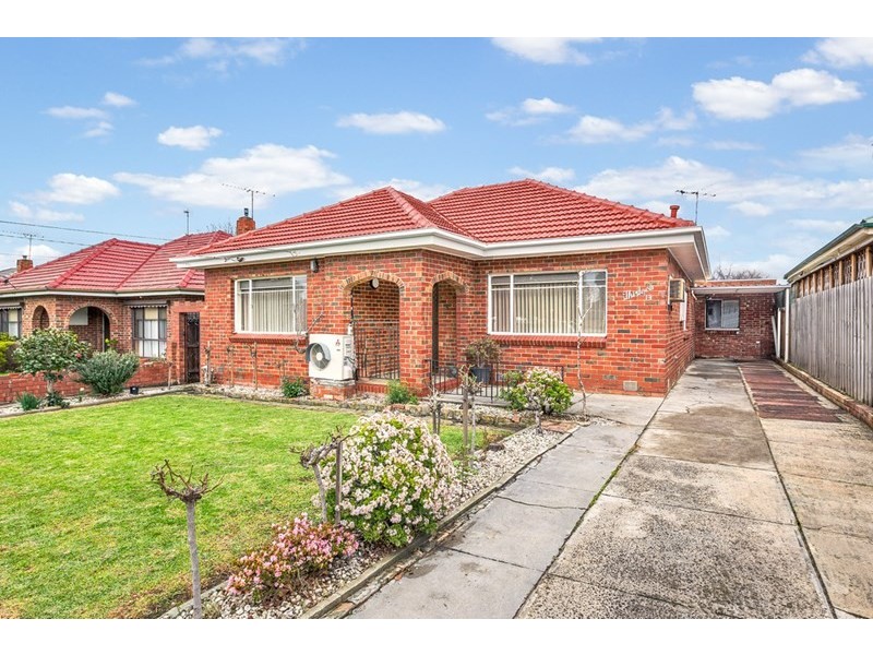 13 Lovelace Street, Preston VIC 3072